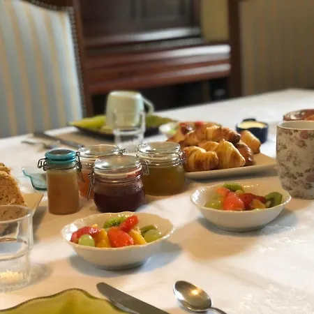 La Maison Des Ateliers2 Le Bourg Route De Sabres Bed & Breakfast