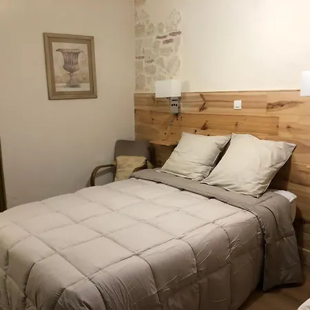 La Maison Des Ateliers Bed & Breakfast